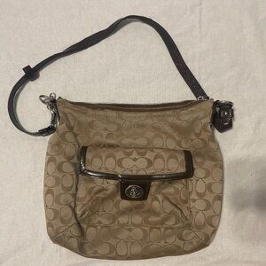 COACH Brown/Beige Penelope shoulder bag F19232